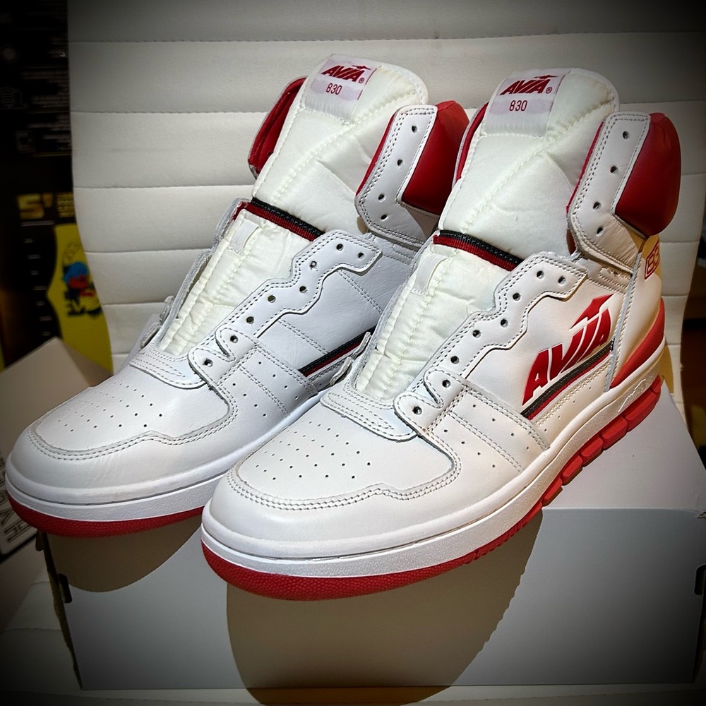 BRAND NEW - Avia Legacy 830 Men's Retro Basketball Shoes size 11